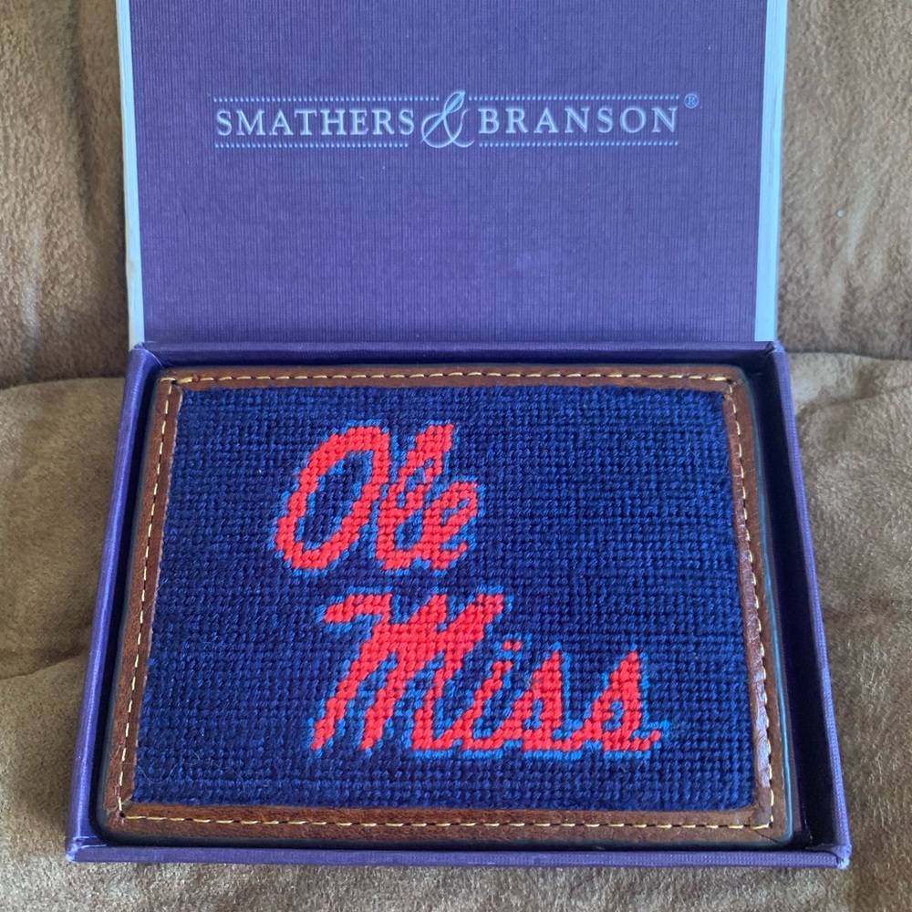 Smathers & Branson Needlepoint Ole Miss Card Wallet